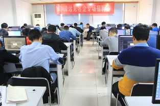 华清远见成都中心对话中科合迅技术经理 探索信息技术咨询服务的未来方向